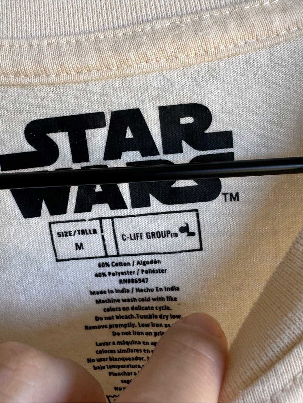 Star Wars Cream Tee with Rainbow Vintage Character Print - Picture 3 of 4